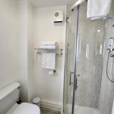 Bella With Free Minibar Tea&coffee *