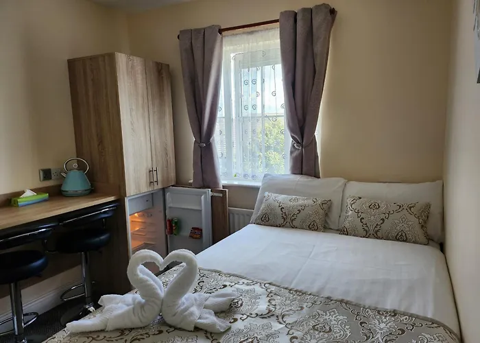 Bella With Free Minibar Tea&coffee * Dublin